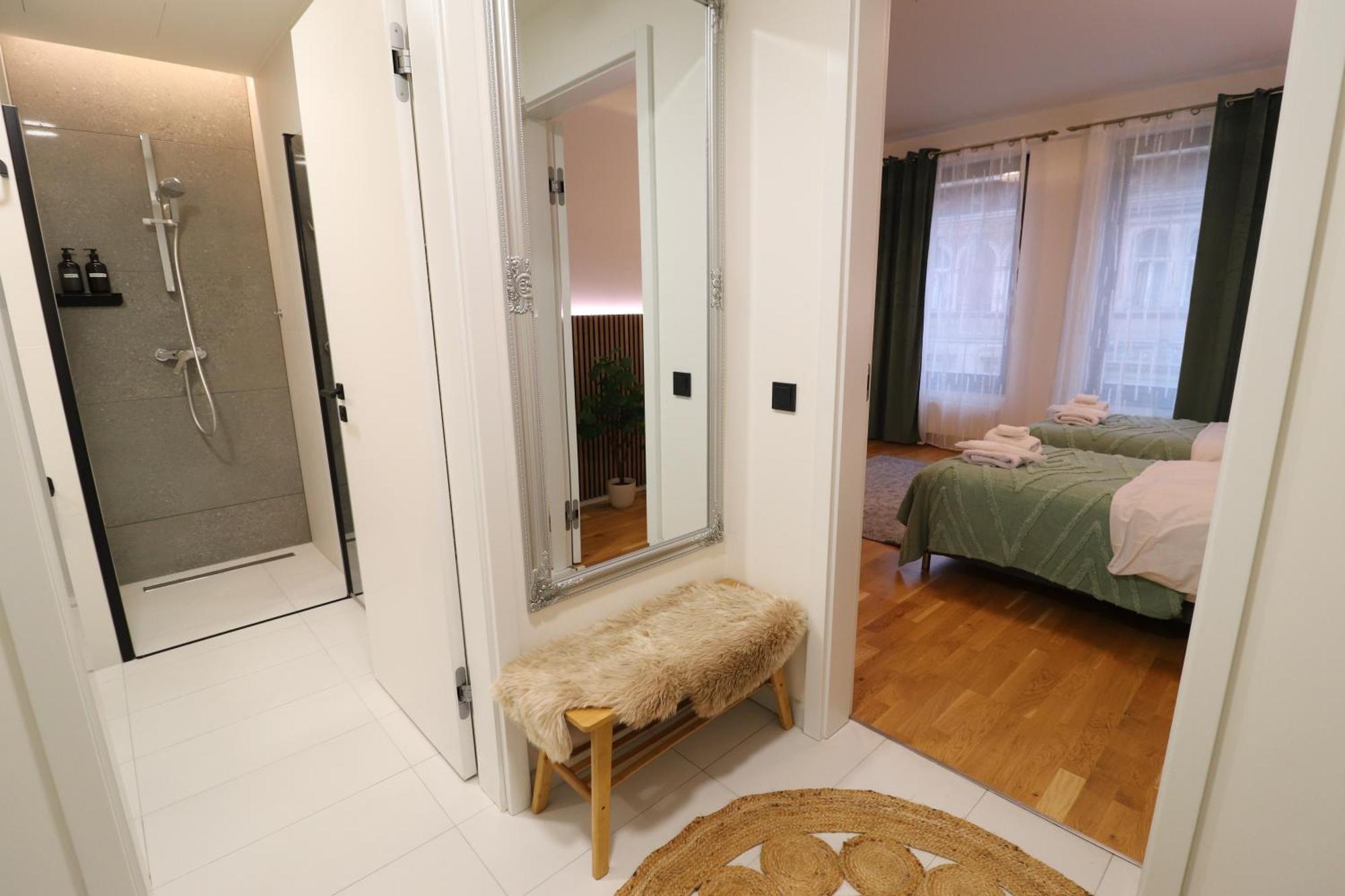 Jasminn Apartments Praha Bagian luar foto